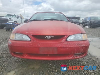Piąte zdjęcie samochodu w środku: 1996 FORD MUSTANG VIN:1FALP4449TF119220 - miniatura