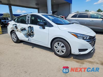 Czwarte zdjęcie samochodu z boku: 2025 NISSAN VERSA S VIN:3N1CN8DV1SL850960 - miniatura