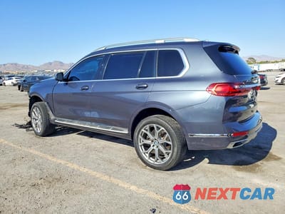 Trzecie zdjęcie samochodu z tyłu: 2019 BMW X7 XDRIVE40I VIN:5UXCW2C51KL084344 - miniatura