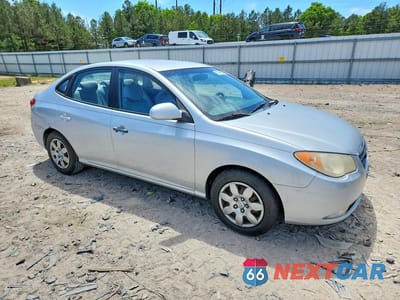 Czwarte zdjęcie samochodu z boku: 2009 HYUNDAI ELANTRA GLS VIN:KMHDU46D79U598337 - miniatura