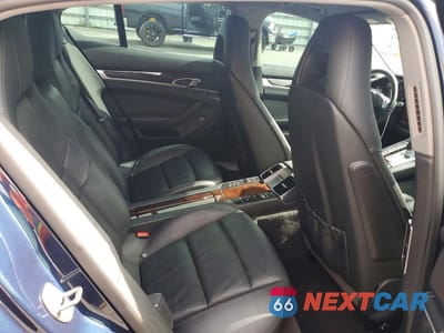 Zdjęcie 10 z 12 samochodu: 2011 PORSCHE PANAMERA 2 VIN:WP0AA2A7XBL011680 - miniatura