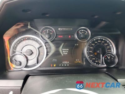 Zdjęcie 9 z 12 samochodu: 2017 RAM 1500 REBEL VIN:1C6RR7YT9HS611883 - miniatura