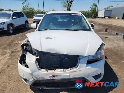 Piąte zdjęcie samochodu w środku: 2010 KIA RIO5 LX VIN:KNADH5B31A6630538 - miniatura