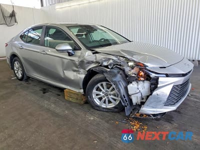 Czwarte zdjęcie samochodu z boku: 2025 TOYOTA CAMRY LE VIN:4T1DAACK9SU530072 - miniatura