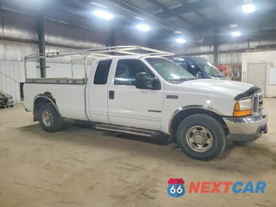 Czwarte zdjęcie samochodu z boku: 2001 FORD F250 SUPER DUTY VIN:1FTNX20F91EB46323 - miniatura