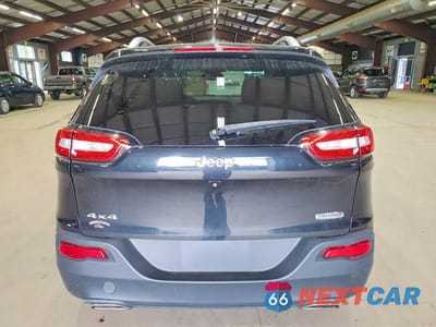 Zdjęcie 6 z 13 samochodu: 2015 JEEP CHEROKEE LATITUDE VIN:1C4PJMCS7FW793075 - miniatura