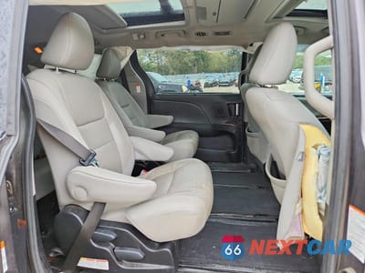 Zdjęcie 11 z 13 samochodu: 2017 TOYOTA SIENNA LIMITED PREMIUM 7-PASSENGER VIN:5TDDZ3DC9HS151621 - miniatura