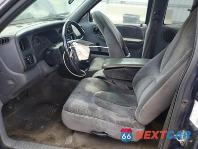 Zdjęcie 7 z 12 samochodu: 1999 DODGE DAKOTA VIN:1B7GL22X2XS206219 - miniatura
