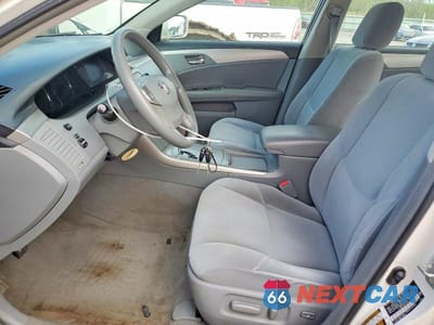 Zdjęcie 7 z 12 samochodu: 2010 TOYOTA AVALON XL VIN:4T1BK3DB7AU360100 - miniatura