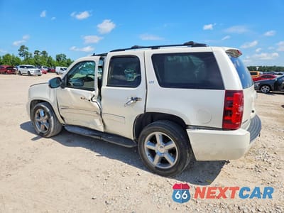 Drugie zdjęcie samochodu z przodu: 2011 CHEVROLET TAHOE VIN:1GNSKCE03BR134617 - miniatura