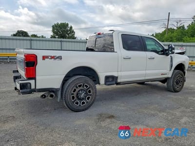Trzecie zdjęcie samochodu z tyłu: 2024 FORD F350 SUPER DUTY VIN:1FT8W3BM8REE02688 - miniatura