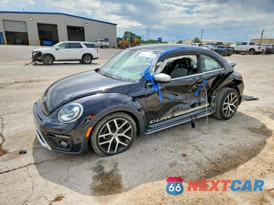 2018 VOLKSWAGEN BEETLE DUNE 3VWSD7AT7JM708014 - główne zdjęcie licytacji z USA - miniatura
