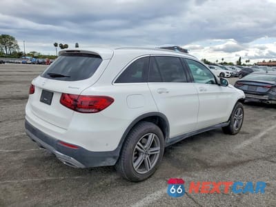 Trzecie zdjęcie samochodu z tyłu: 2022 MERCEDES-BENZ GLC 300 4MATIC VIN:W1N0G8EB8NV336583 - miniatura