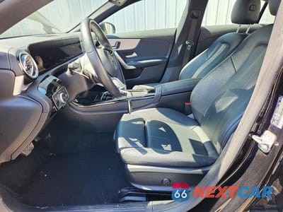 Zdjęcie 7 z 12 samochodu: 2025 MERCEDES-BENZ CLA 250 VIN:W1K5J4GB8SN508682 - miniatura