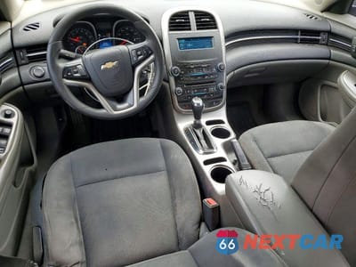 Zdjęcie 8 z 12 samochodu: 2015 CHEVROLET MALIBU LS VIN:1G11B5SL5FF102542 - miniatura