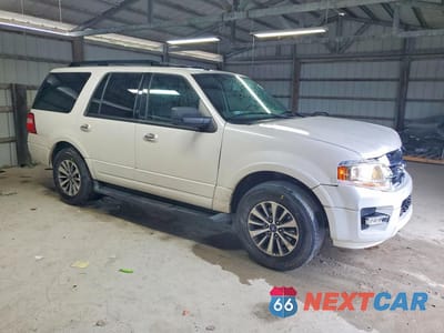 Czwarte zdjęcie samochodu z boku: 2016 FORD EXPEDITION XLT VIN:1FMJU1HT0GEF33732 - miniatura