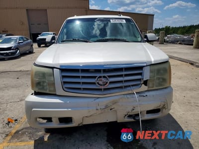 Piąte zdjęcie samochodu w środku: 2002 CADILLAC ESCALADE LUXURY VIN:1GYEC63T32R314126 - miniatura