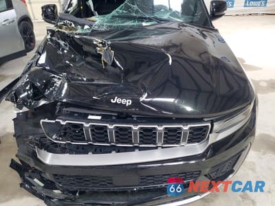 Zdjęcie 12 z 13 samochodu: 2026 JEEP GRAND CHEROKEE LIMITED VIN:1C4RJHBR6TC249033 - miniatura