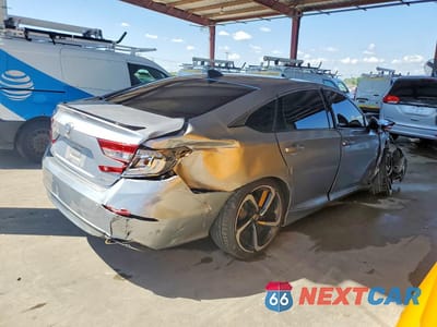 Trzecie zdjęcie samochodu z tyłu: 2021 HONDA ACCORD SPORT VIN:1HGCV1F38MA120989 - miniatura
