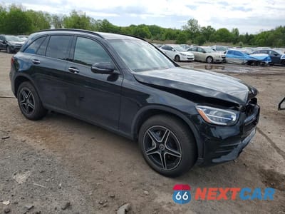 Czwarte zdjęcie samochodu z boku: 2021 MERCEDES-BENZ GLC 300 4MATIC VIN:W1N0G8EBXMF997864 - miniatura