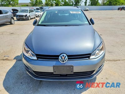 Piąte zdjęcie samochodu w środku: 2017 VOLKSWAGEN GOLF SPORTWAGEN S VIN:3VW017AU8HM507676 - miniatura