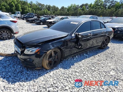 2017 MERCEDES-BENZ E 300 WDDZF4JB5HA022407 - główne zdjęcie licytacji z USA - miniatura