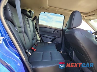 Zdjęcie 11 z 13 samochodu: 2022 NISSAN ROGUE SV VIN:5N1BT3BA0NC727177 - miniatura