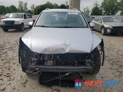 Piąte zdjęcie samochodu w środku: 2014 VOLKSWAGEN TIGUAN S VIN:WVGBV3AX0EW580132 - miniatura