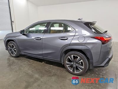 Drugie zdjęcie samochodu z przodu: 2021 LEXUS UX 200 VIN:JTHX3JBH0M2040232 - miniatura