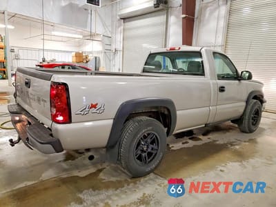 Trzecie zdjęcie samochodu z tyłu: 2006 CHEVROLET SILVERADO K1500 VIN:1GCEK14Z86Z291527 - miniatura