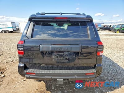 Zdjęcie 6 z 13 samochodu: 2025 TOYOTA 4RUNNER SR5 VIN:JTEVA5AR8S5008295 - miniatura