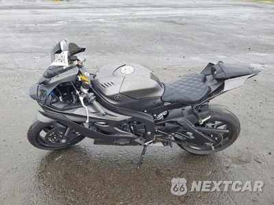 Trzecie zdjęcie samochodu z tyłu: 2019 YAMAHA YZFR6 VIN:JYARJ28E3KA005265 - miniatura