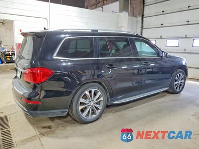 Trzecie zdjęcie samochodu z tyłu: 2014 MERCEDES-BENZ GL 450 4MATIC VIN:4JGDF7CE2EA401255 - miniatura