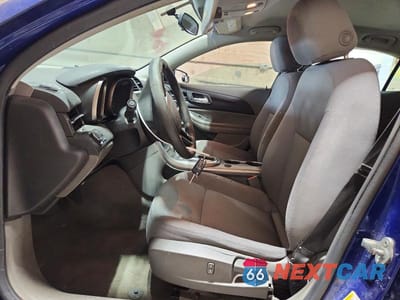 Zdjęcie 7 z 13 samochodu: 2013 CHEVROLET MALIBU LS VIN:1G11A5SA1DU108722 - miniatura