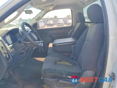Zdjęcie 7 z 12 samochodu: 2010 DODGE RAM VIN:3D7JV1ET9AG106495 - miniatura