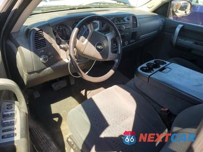 Zdjęcie 8 z 12 samochodu: 2008 CHEVROLET SILVERADO K1500 VIN:2GCEK19J781234279 - miniatura