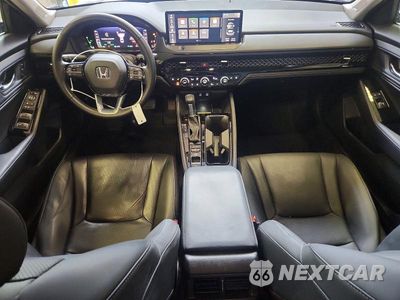 Zdjęcie 8 z 12 samochodu: 2023 HONDA ACCORD TOURING HYBRID VIN:1HGCY2F81PA051205 - miniatura