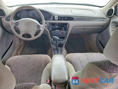 Zdjęcie 8 z 12 samochodu: 2000 CHEVROLET MALIBU VIN:1G1ND52J6Y6119055 - miniatura