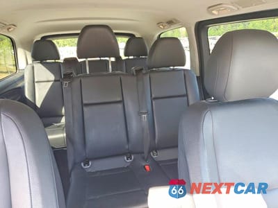 Zdjęcie 10 z 13 samochodu: 2017 MERCEDES-BENZ METRIS VIN:WD4PG2EE5H3302314 - miniatura