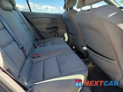 Zdjęcie 10 z 12 samochodu: 2010 HONDA INSIGHT EX VIN:JHMZE2H7XAS031976 - miniatura