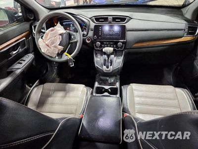 Zdjęcie 8 z 14 samochodu: 2017 HONDA CR-V EX VIN:2HKRW2H55HH639720 - miniatura