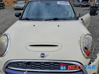 Zdjęcie 12 z 13 samochodu: 2015 MINI COOPER S VIN:WMWXP7C58F2A40026 - miniatura