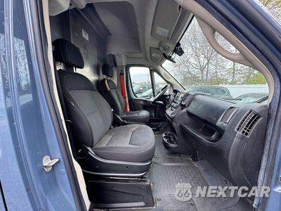 Piąte zdjęcie samochodu w środku: 2019 RAM PROMASTER 3500 3500 HIGH VIN:3C6URVJG8KE558681 - miniatura