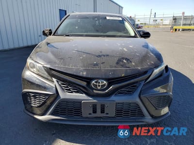 Piąte zdjęcie samochodu w środku: 2022 TOYOTA CAMRY SE VIN:4T1G11AK7NU668911 - miniatura