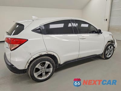 Trzecie zdjęcie samochodu z tyłu: 2018 HONDA HR-V LX VIN:3CZRU6H32JM717330 - miniatura