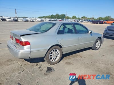 Trzecie zdjęcie samochodu z tyłu: 2000 TOYOTA CAMRY XLE V6 VIN:JT2BF28K6Y0269729 - miniatura