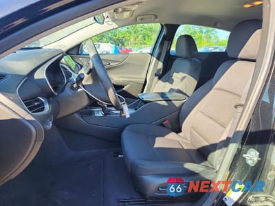 Zdjęcie 7 z 12 samochodu: 2023 CHEVROLET MALIBU LT VIN:1G1ZD5ST7PF231168 - miniatura