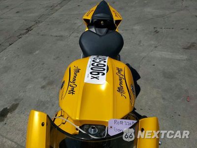 Piąte zdjęcie samochodu w środku: 2025 YAMAHA YZFR7 VIN:JYARM38Y7SA004210 - miniatura