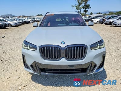 Piąte zdjęcie samochodu w środku: 2023 BMW X3 VIN:5UX53DP04P9N53085 - miniatura