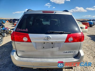 Zdjęcie 6 z 12 samochodu: 2008 TOYOTA SIENNA XLE VIN:5TDBK22C78S021197 - miniatura
